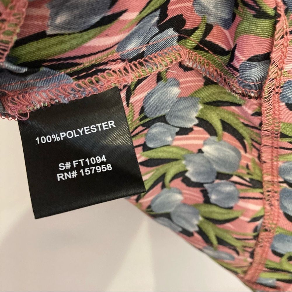 Senlis Cropped Floral Sleeveless Top Large NWOT Pink Blue Tulips Zipper Back - Picture 6 of 6